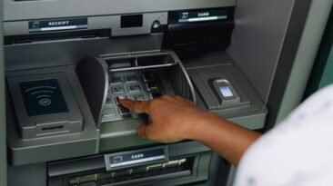 Avoid the ATM Distraction Scam story