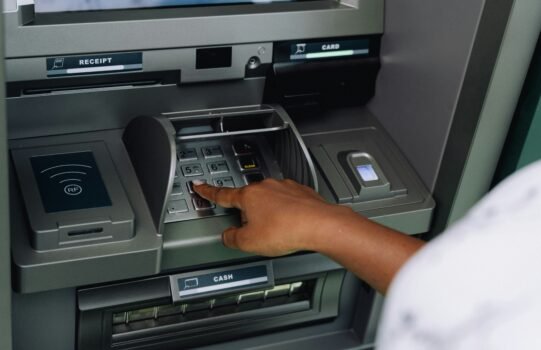 Avoid the ATM Distraction Scam story